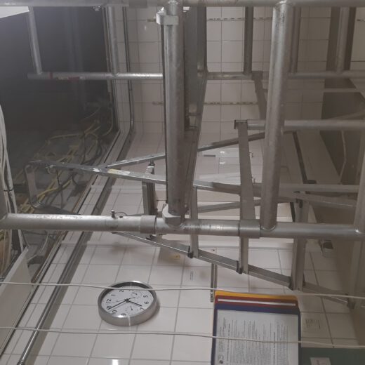Boven de keuken hangt een nieuwe afzuiginstallatie 20231005 185256 1